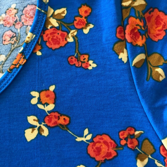 Lularoe - Picture 3 of 3